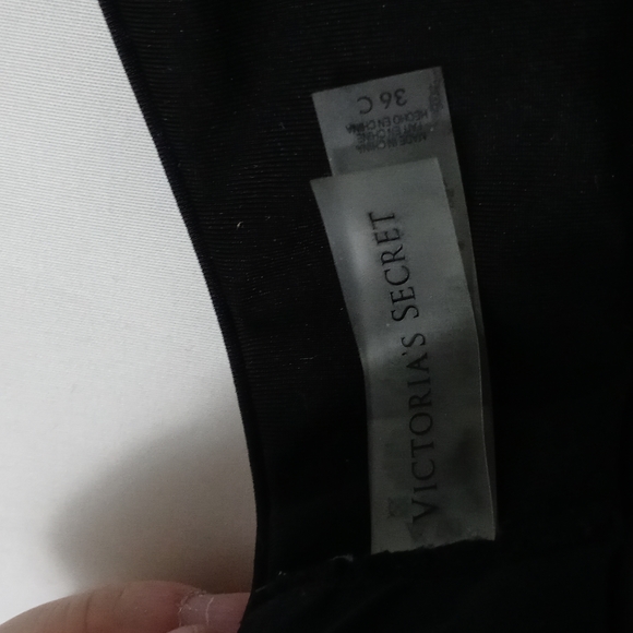 Victorias Secret Swim Top Black 36C - Picture 7 of 7